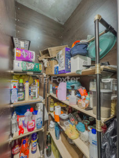 Image 21 - 1039251