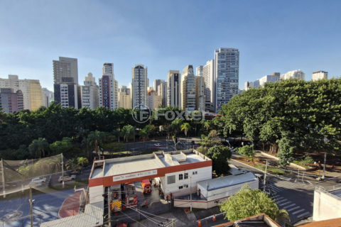 Image 23 - 1039253