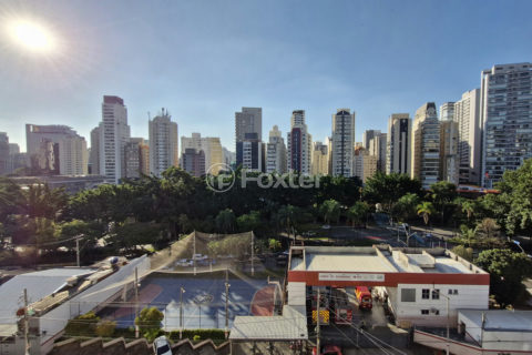 Image 19 - 1039253