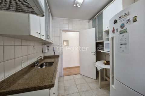 Image 32 - 1039253