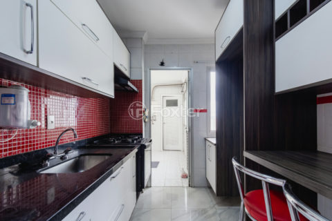 Image 35 - 1039255