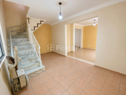 Image 9 - 1039256