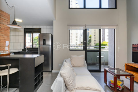 Image 9 - 1039263