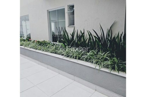 Image 25 - 1039265