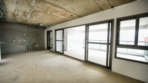Image 7 - 1039266