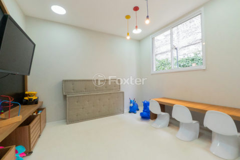 Image 33 - 1039269