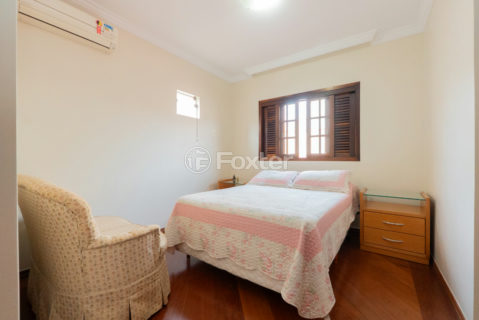 Image 37 - 1039271