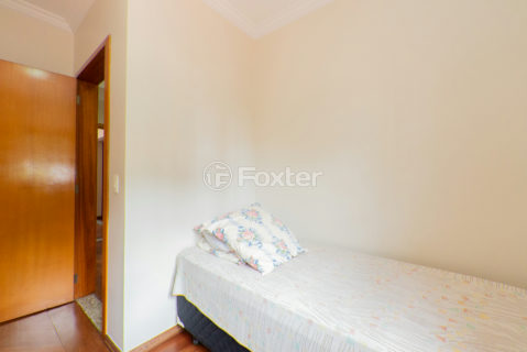 Image 25 - 1039271