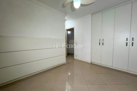 Image 20 - 1039276