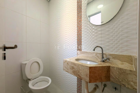 Image 9 - 1039279