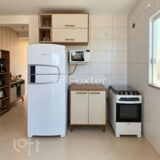 Image 4 - 1039293