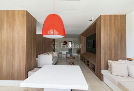 Image 33 - 1039307