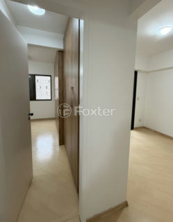 Image 9 - 1039343