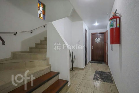 Image 3 - 1039351