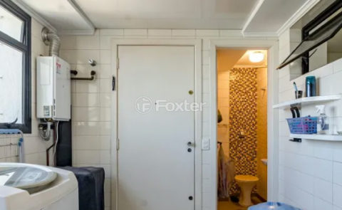 Image 30 - 1039352