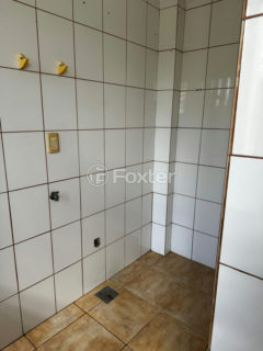 Image 8 - 1039355