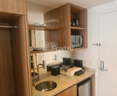Image 8 - 1039361
