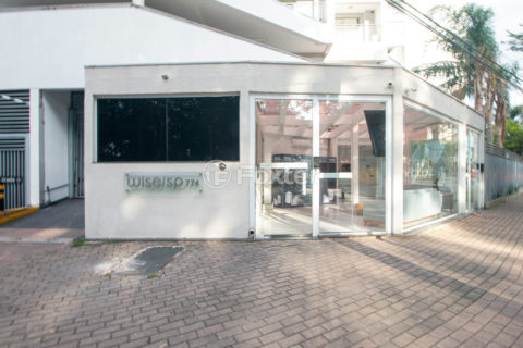 Image 32 - 1039367