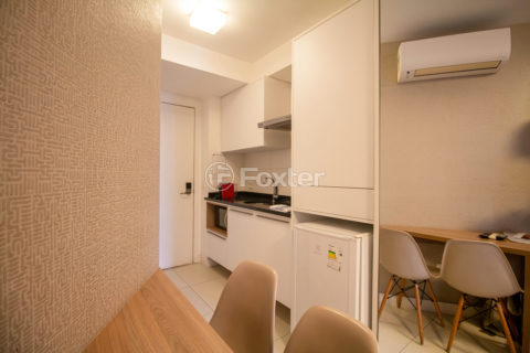 Image 4 - 1039367