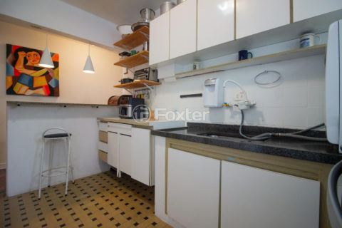 Image 32 - 1039368