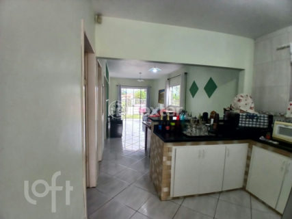 Image 10 - 1039374
