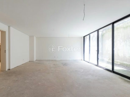 Image 3 - 1039376