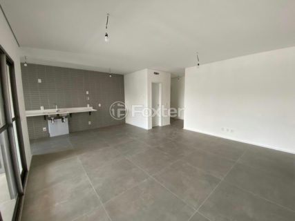 Image 3 - 1039384