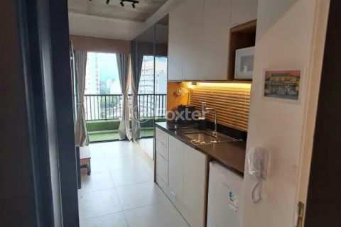 Image 4 - 1039385