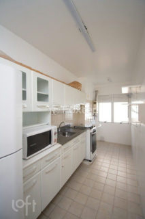 Image 9 - 1039391