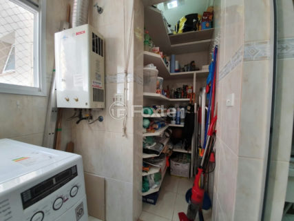Image 7 - 1039395