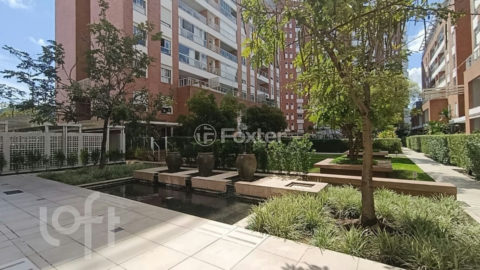 Image 42 - 1039414