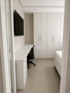 Image 3 - 1039419