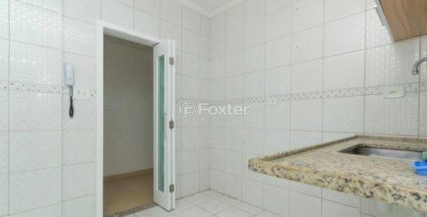 Image 8 - 1039436
