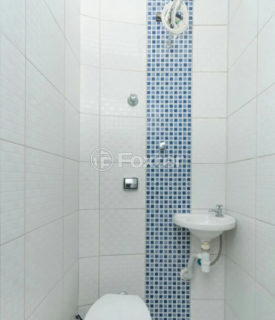 Image 17 - 1039436