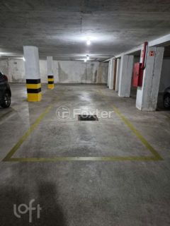 Image 27 - 1039474