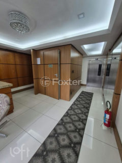Image 30 - 1039474