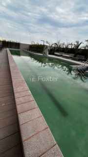 Image 16 - 1039491