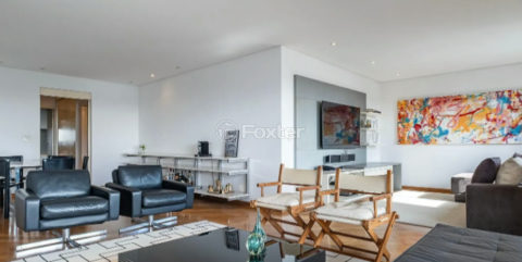 Image 3 - 1039551