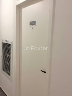 Image 6 - 1039559