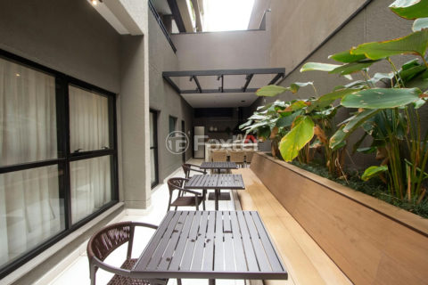 Image 25 - 1039561