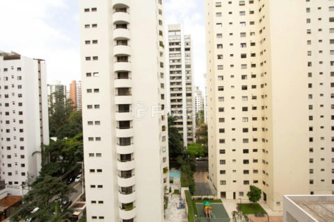 Image 14 - 1039561