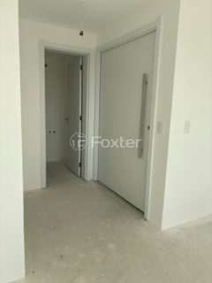 Image 2 - 1039591