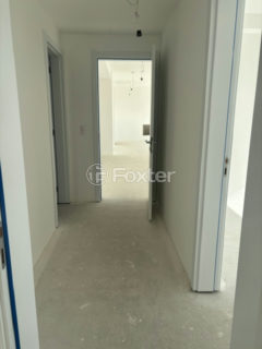 Image 5 - 1039591