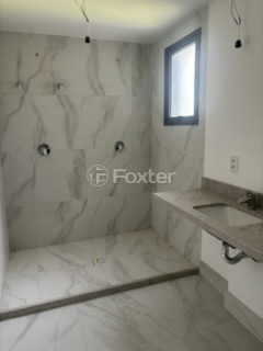 Image 9 - 1039591