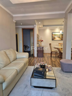 Image 7 - 1039592