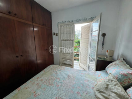 Image 30 - 1039604