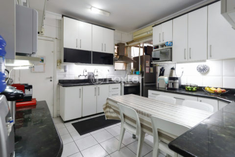 Image 31 - 1039609