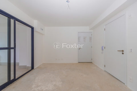 Image 3 - 1039616