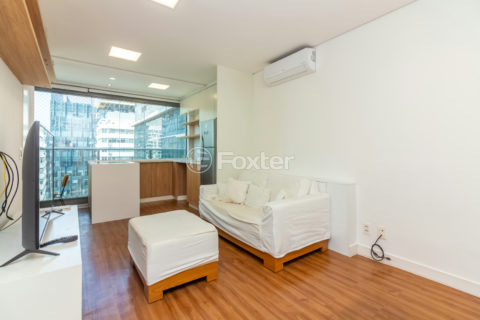 Image 30 - 1039623