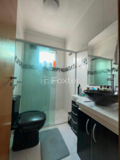 Image 21 - 1039625